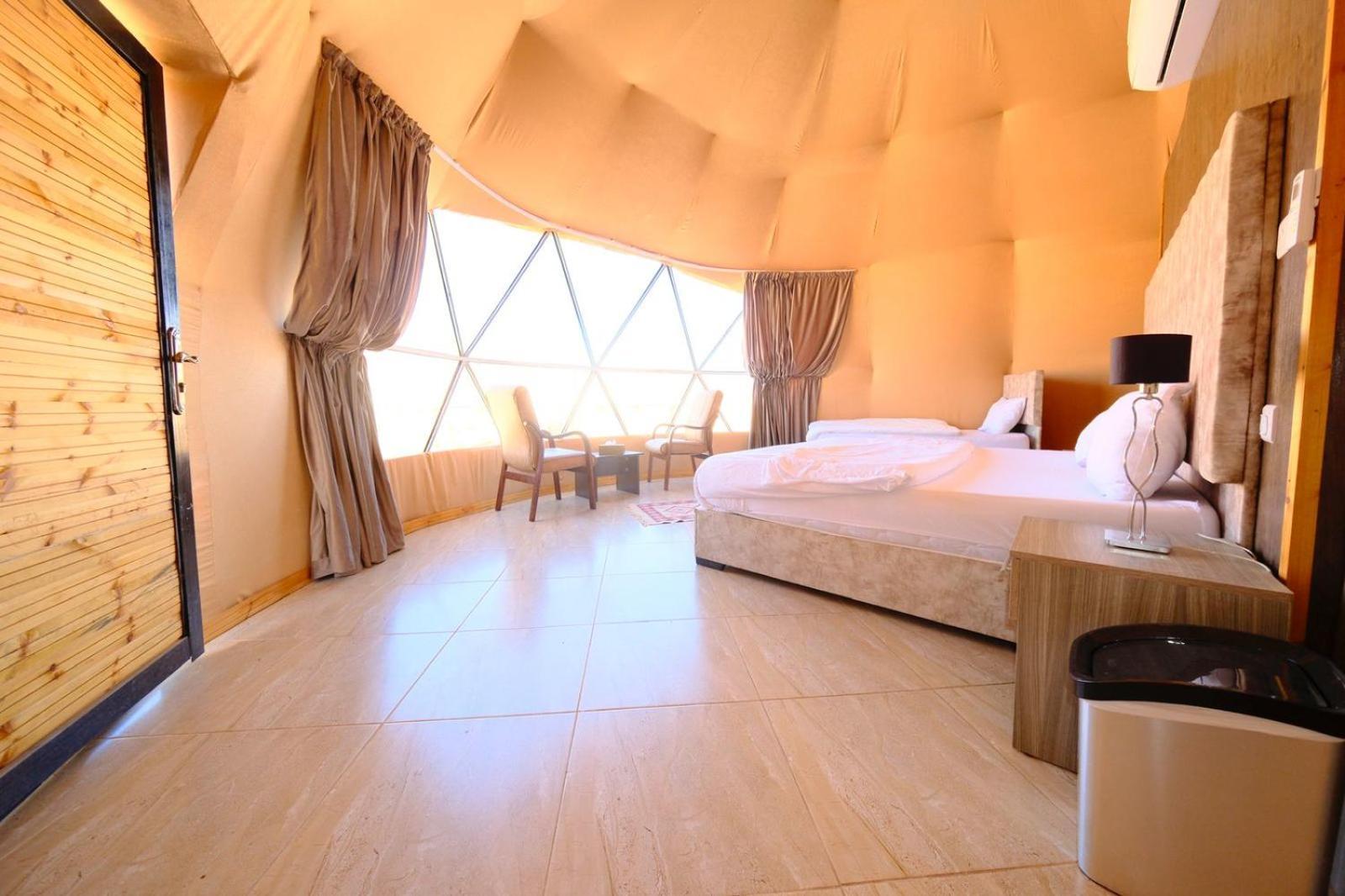 Adel Rum Camp Bubbles Wadi Rum Exterior foto